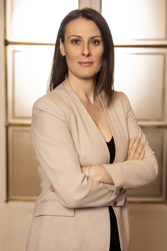Esther Serrano
